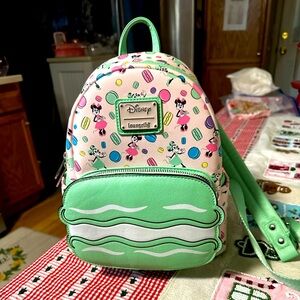 Minnie Macaroon Loungefly Backpack